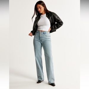 Abercrombie & Fitch Curve Love High Rise 90s Relaxed Jeans | Size 29 (8) Long